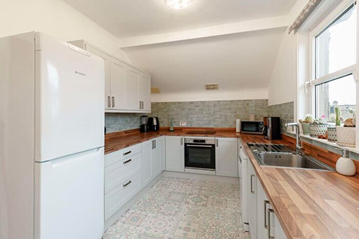 2 Bedroom Flat For Sale In , Forrester Road, Edinburgh, EH12