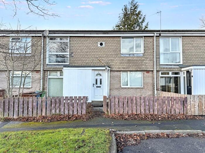 2 Bedroom Flat To Rent In Mardale, Albany, Washington, NE37