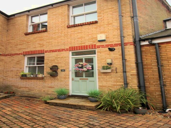 2 Bedroom House To Rent In Seamoor Road, Westbourne, Bournemouth, BH4