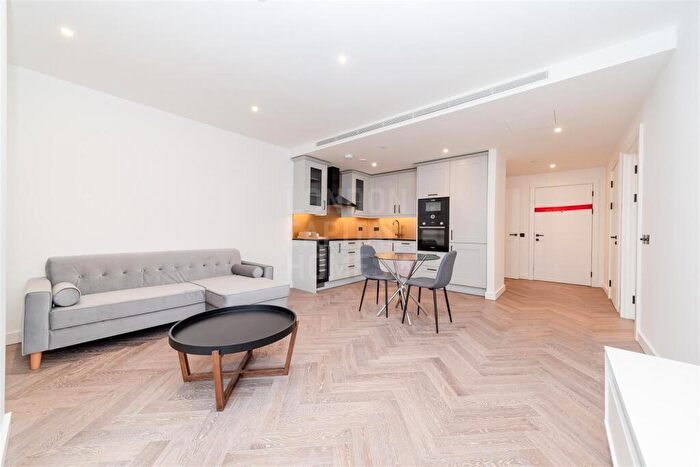 1 Bedroom Apartment To Rent In Merino Gardens, London, E1W