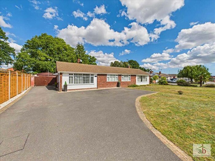 2 Bedroom Bungalow For Sale In Penzance Road, Kesgrave, IP5