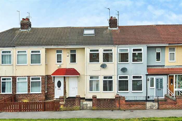 2 Bedroom Terraced House For Sale In Woodgate Road, Hull, HU5