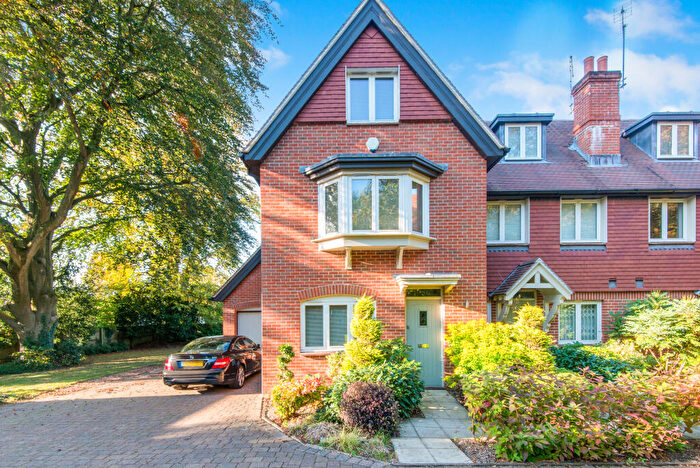 4 Bedroom House To Rent In Pipers Gardens, Chilbolton Avenue, Winchester, SO22