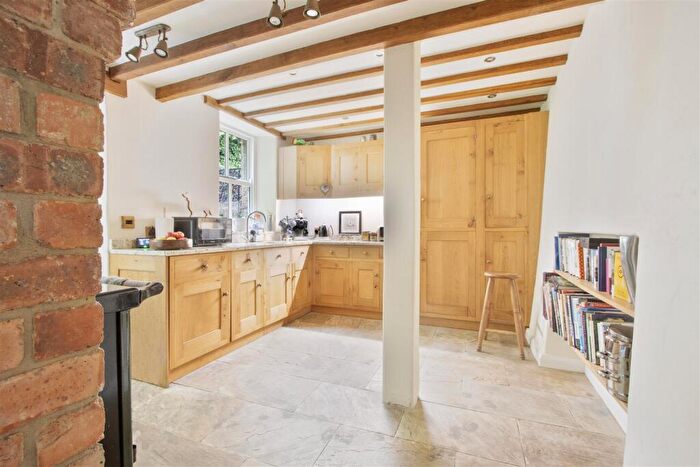 2 Bedroom Cottage For Sale In Milken Lane, Far Hill, Ashover, S45