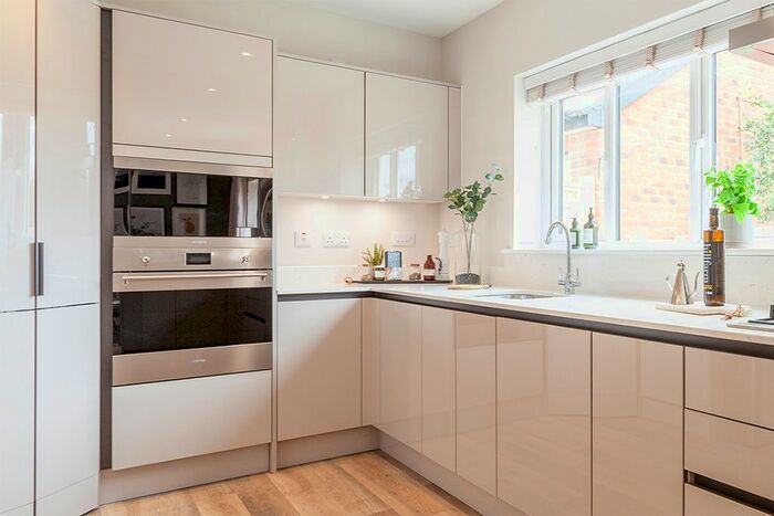 4 Bedroom Detached House For Sale In Old Callywith Road, Bodmin, PL31