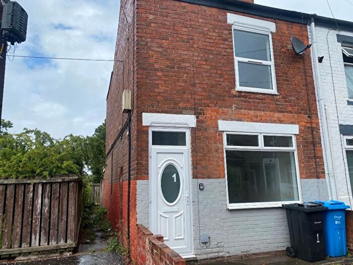 2 Bedroom End Of Terrace House To Rent In Colenso Street, Hull, HU3