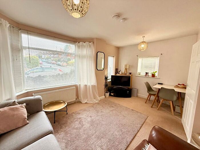 2 Bedroom Semi Detached House To Rent In Hadbury Road, Nottingham, Nottinghamshire, NG5