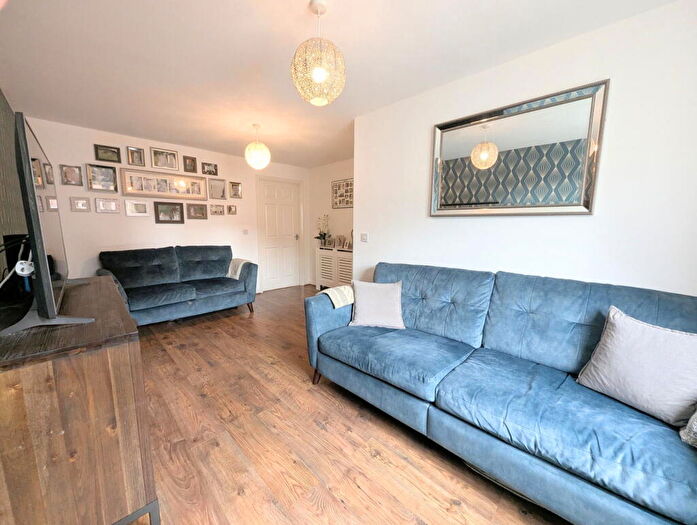 3 Bedroom End Of Terrace House For Sale In Kipling Close, Whiteley, Fareham, PO15
