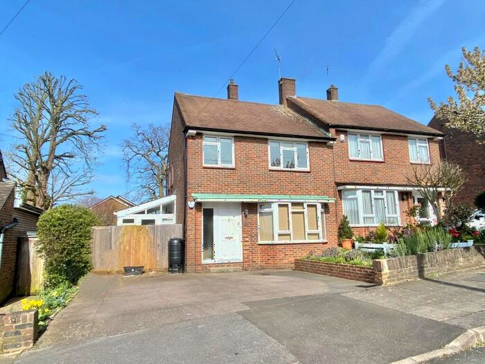 3 Bedroom Semi-Detached House To Rent In Wilton Road, Cockfosters, EN4