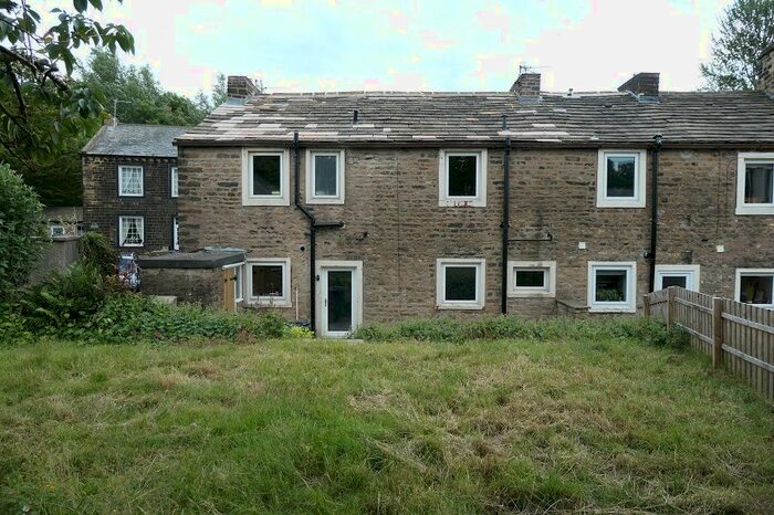 4 Bedroom Cottage To Rent In Gisburn Road, Barrowford, Nelson, BB9