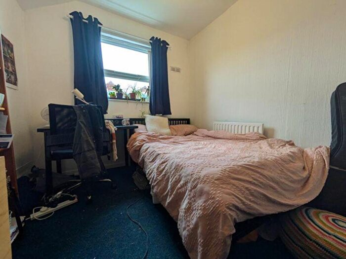 6 Bedroom House To Rent In Willoughby Avenue, Nottingham, NG7