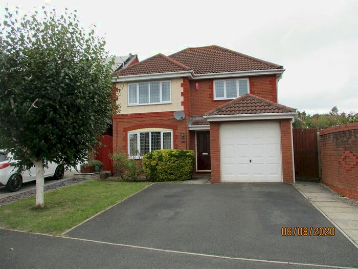 4 Bedroom Detached House To Rent In Sandstone Road, Swindon, SN25