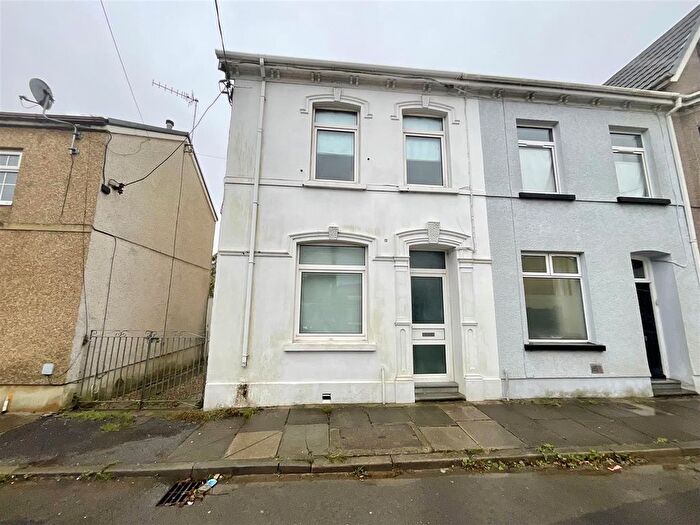2 Bedroom Semi-detached House For Sale In Randell Square, Pembrey, Burry Port, SA16