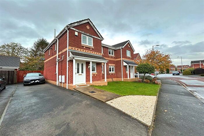 3 Bedroom Semi Detached House For Sale In Kerscott Road, Manchester, M23