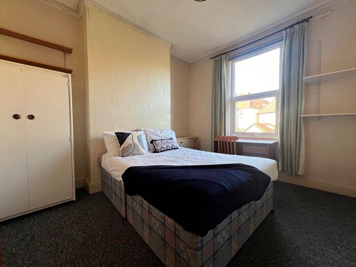 8 Bedroom House To Rent In Cranbrook Road, Bristol, BS6