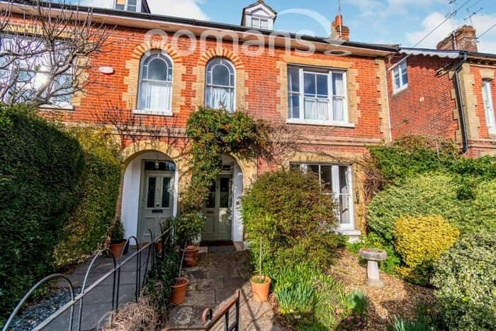 4 Bedroom Semi-Detached House To Rent In St Cross, Winchester, SO23