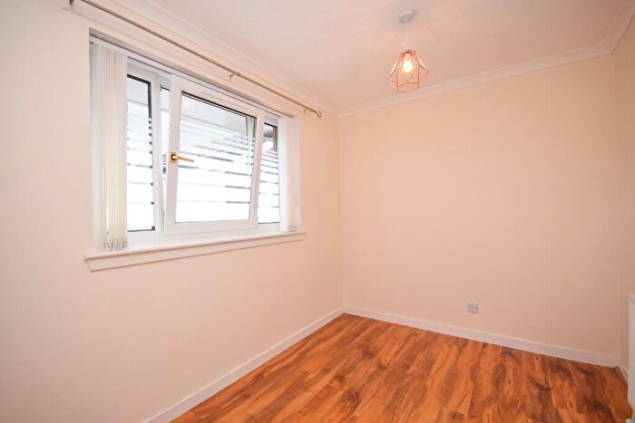 2 Bedroom Bungalow For Sale In Tarbrax Way, Hamilton, ML3