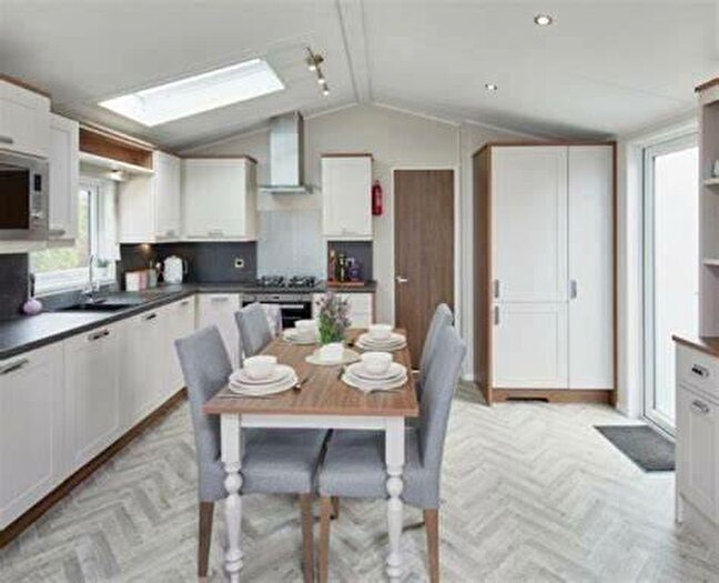 2 Bedroom Caravan For Sale In Belle Aire Holiday Park, NR29