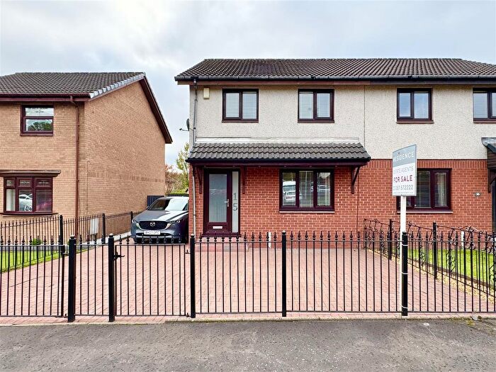 3 Bedroom Semi-Detached House For Sale In Parkway Place, Coatbridge, ML5