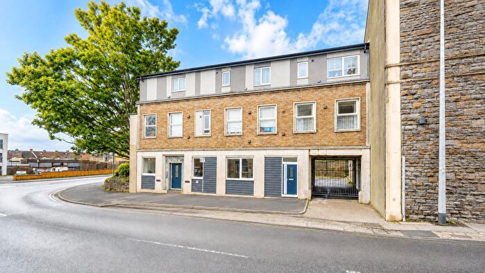 1 Bedroom Flat For Sale In Rhian Place, Kingswood, Bristol, BS15