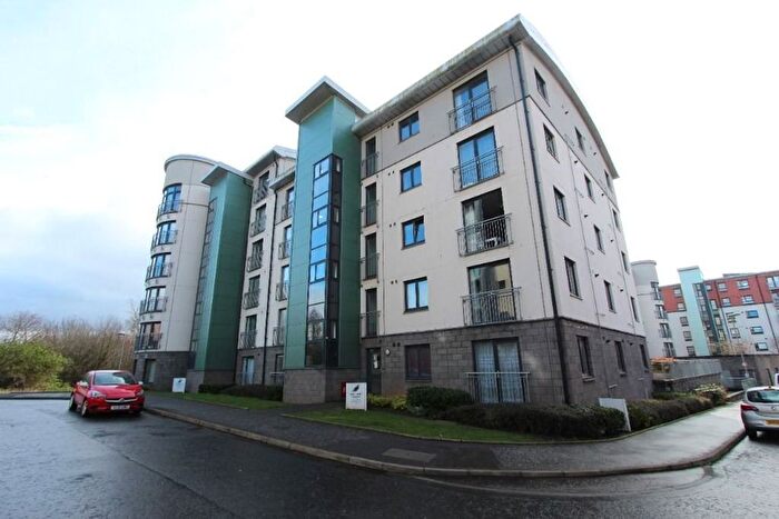 2 Bedroom Flat To Rent In Lochend Butterfly Way, Edinburgh, EH7