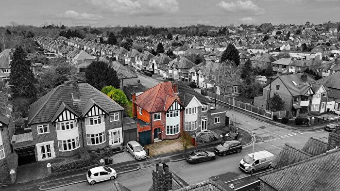 3 Bedroom Semi Detached House For Sale In Kingswood Avenue, Leicester, Western Park, Leicester, LE3