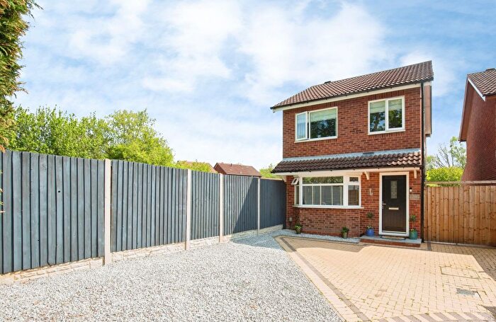 3 Bedroom Detached House For Sale In Cringlebrook, Belgrave, B77
