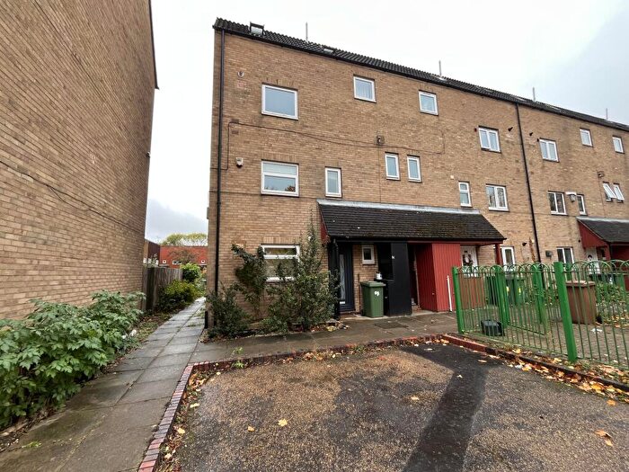 3 Bedroom End Of Terrace House To Rent In Blackmead, Orton Malborne, Peterborough, PE2