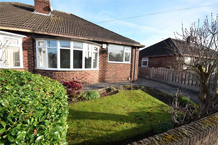 2 Bedroom Semi-Detached House To Rent In Lulworth Avenue, Crossgates, Leeds, West Yorkshire, LS15