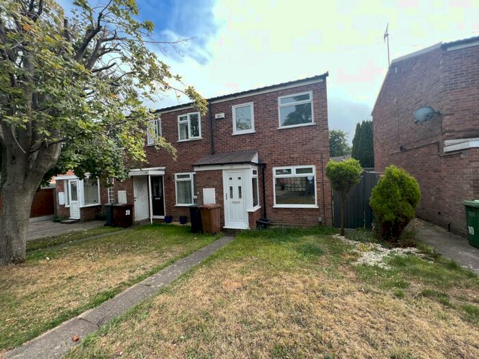 2 Bedroom House To Rent In Cranhill Close, Solihull, West Midlands, B92