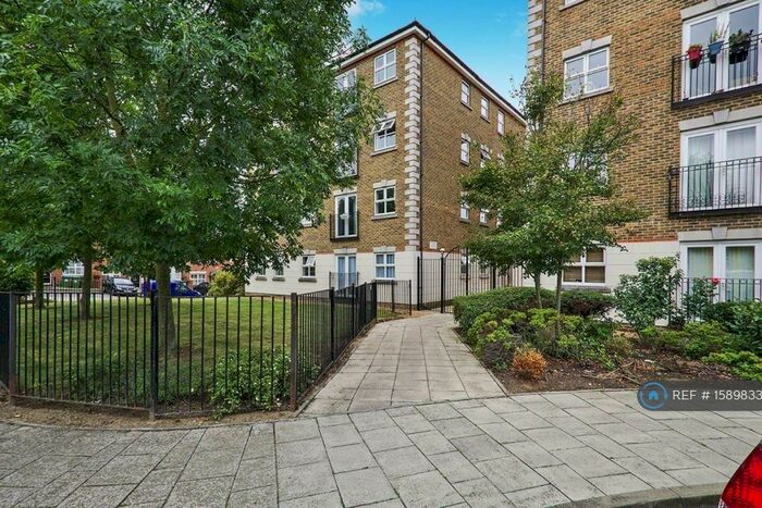 2 Bedroom Flat To Rent In Shooters Hill, London, SE18