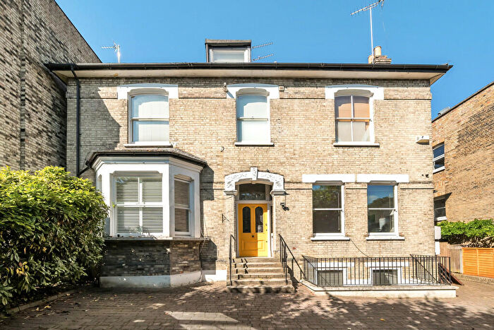 1 Bedroom Apartment To Rent In Crouch Hill, London, N8