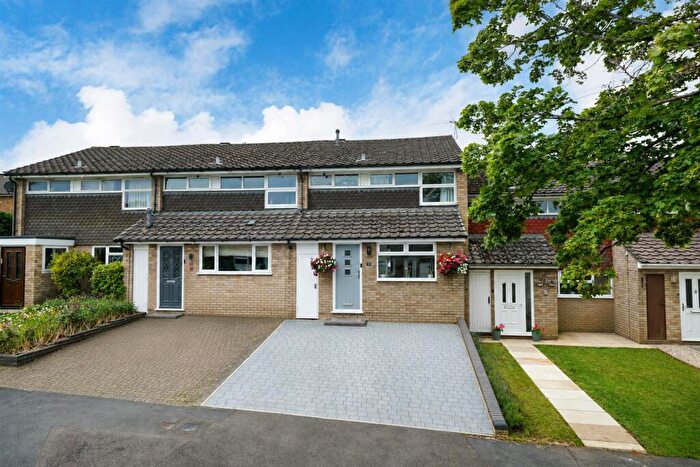 3 Bedroom Terraced House For Sale In Nye Way, Bovingdon, Hemel Hempstead, HP3