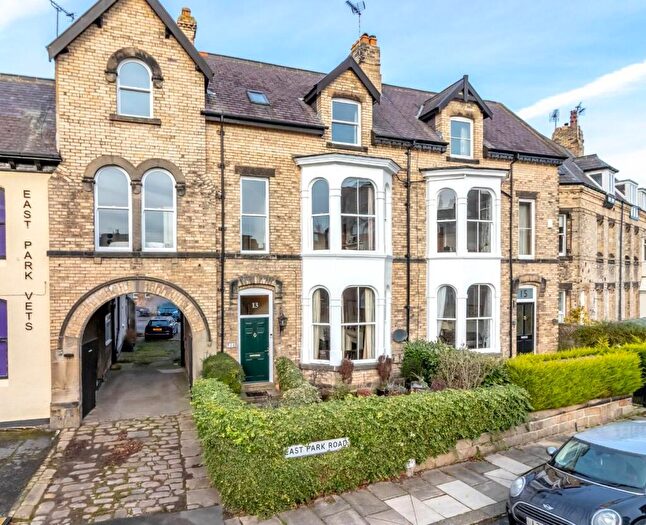 7 Bedroom House For Sale In East Park Road, Harrogate, HG1