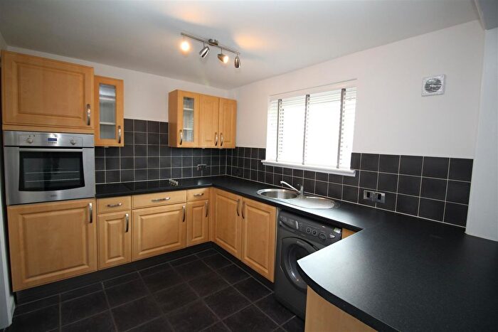 1 Bedroom Maisonette To Rent In Rectory Way, Kennington, Ashford, TN24
