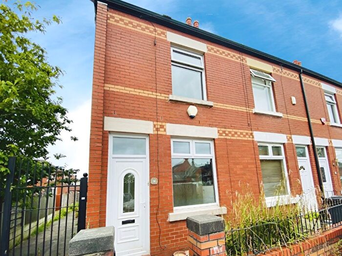 2 Bedroom End Of Terrace House To Rent In Denstone Road, Reddish, Stockport, SK5