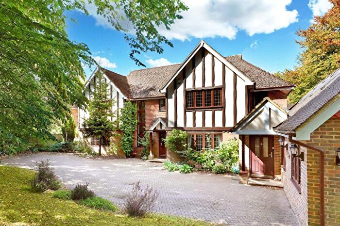 8 Bedroom Detached House For Sale In Burgess Wood Road South, Beaconsfield, Buckinghamshire, HP9