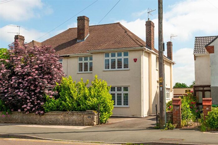 4 Bedroom Semi Detached House For Sale In Northumbria Drive | Henleaze, BS9