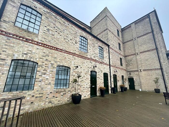 2 Bedroom Flat To Rent In Mill Park Gardens, Mill Street, Mildenhall, Suffolk, IP28