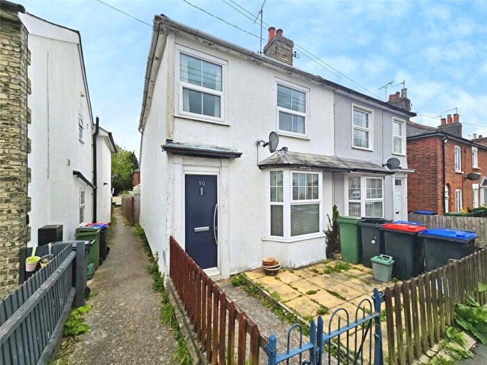 2 Bedroom Semi Detached House For Sale In New Street, Halstead, Essex, CO9