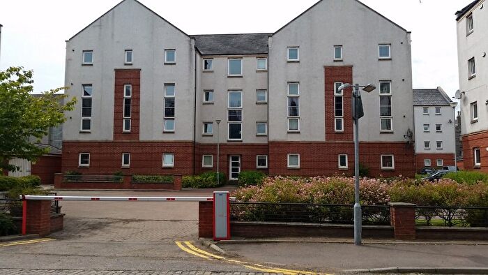 2 Bedroom Flat To Rent In Fraser Road, City Centre, Aberdeen, AB25