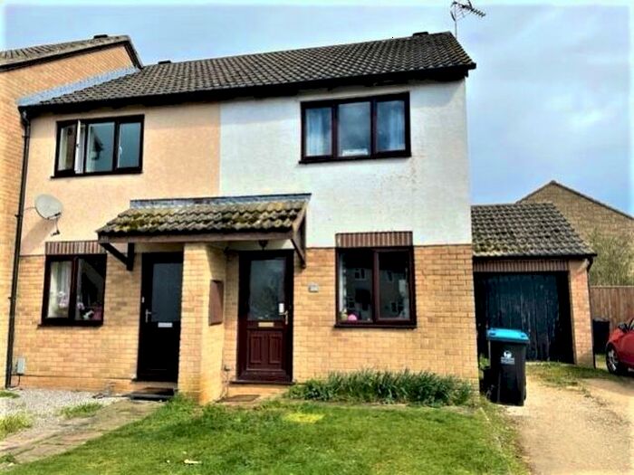 2 Bedroom Semi-Detached House To Rent In Thorney Leys, Witney, Oxon, OX28