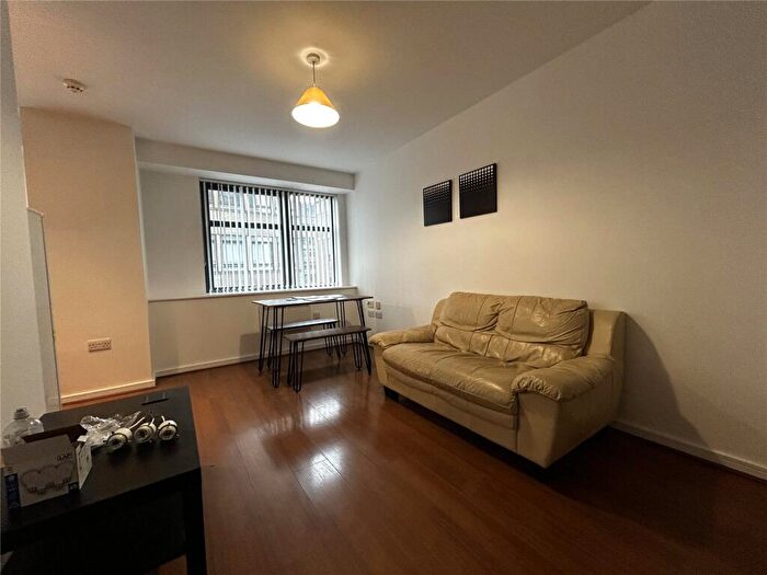 2 Bedroom Apartment To Rent In Newhall Street, Birmingham, B3
