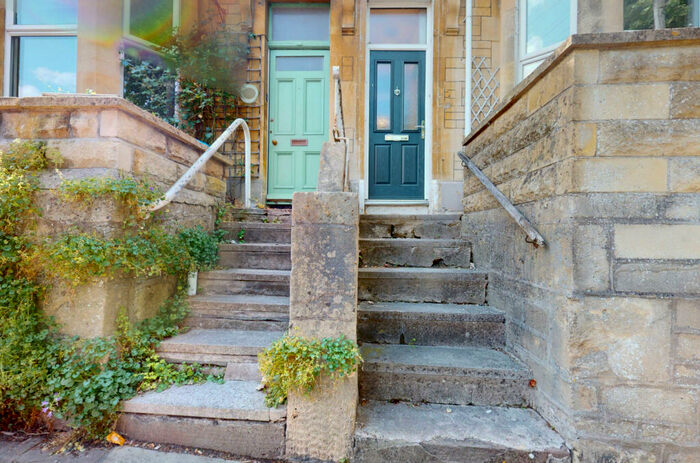 7 Bedroom House To Rent In Hayes Place, BA2