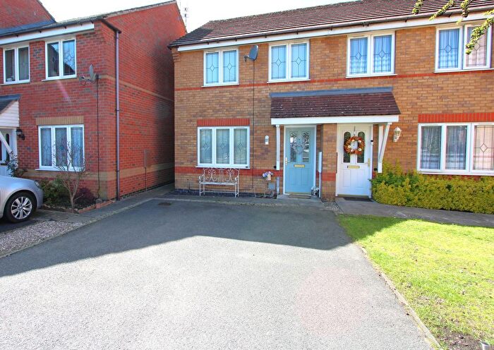 3 Bedroom Semi-Detached House To Rent In Blakeshay Close, Bradgate Heights, LE3