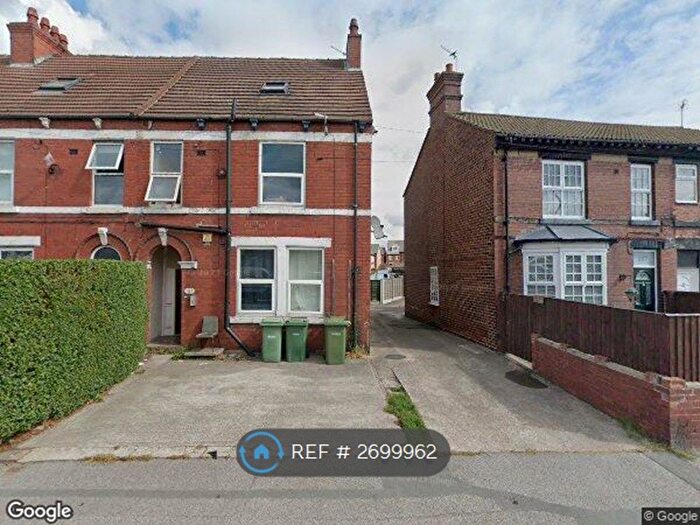 1 Bedroom Flat To Rent In Pontefract Road, Featherstone, Pontefract, WF7