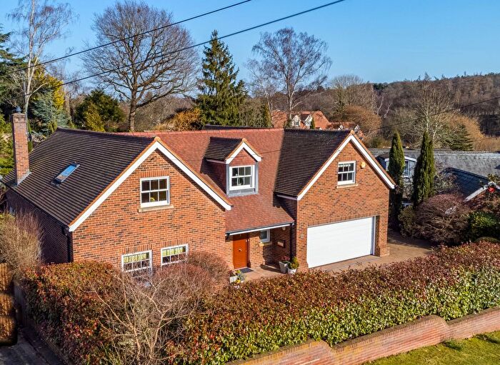 5 Bedroom Detached House For Sale In Oaklea, Oaklands, Welwyn, Hertfordshire, AL6