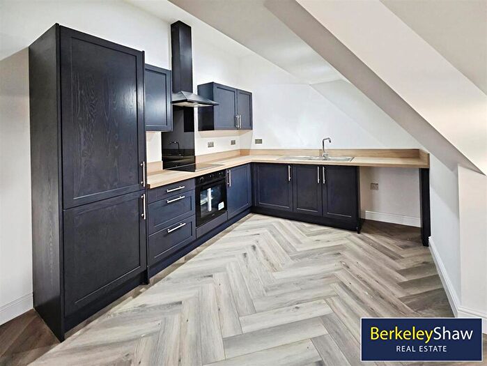 3 Bedroom Apartment To Rent In Scarisbrick New Road, Southport, PR8