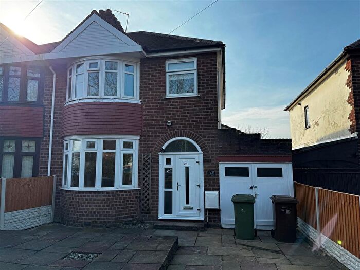3 Bedroom Property To Rent In Wolverhampton Road West, Walsall, WS2