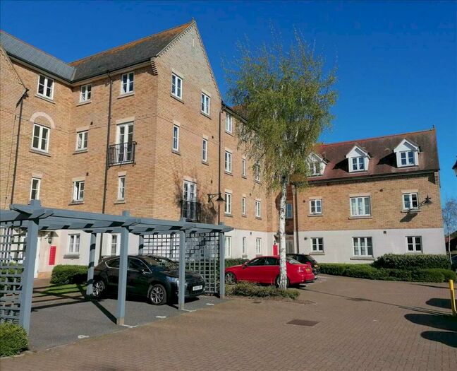 2 Bedroom Apartment To Rent In Alnesbourn Crescent, Ravenswood, Ipswich, IP3